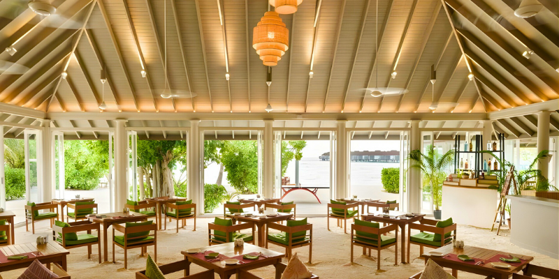 12 (2) 12 2 3 WOLO Travel